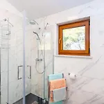 Stunning In Novigrad With Kitchen * Novigrad (Dalmatia)