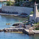 Stunning In Novigrad With Kitchen Casa vacanze Novigrad (Dalmatia)