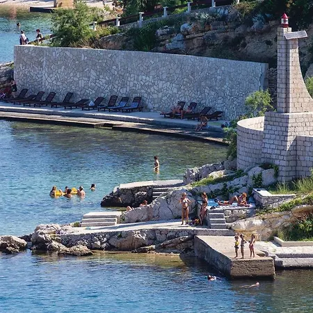 Front In Novigrad Prázdninový dům Novigrad (Dalmatia)