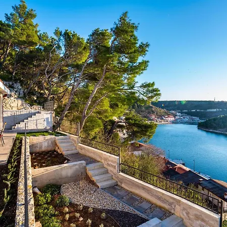 Casa Frente A La Playa En Novigrad Novigrad (Dalmatia)