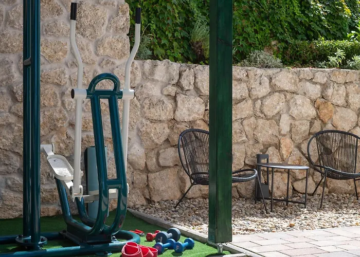 Stunning In Novigrad With Kitchen