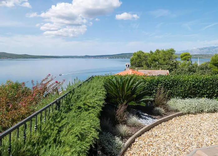 Stunning In Novigrad With Kitchen * Novigrad (Dalmatia)